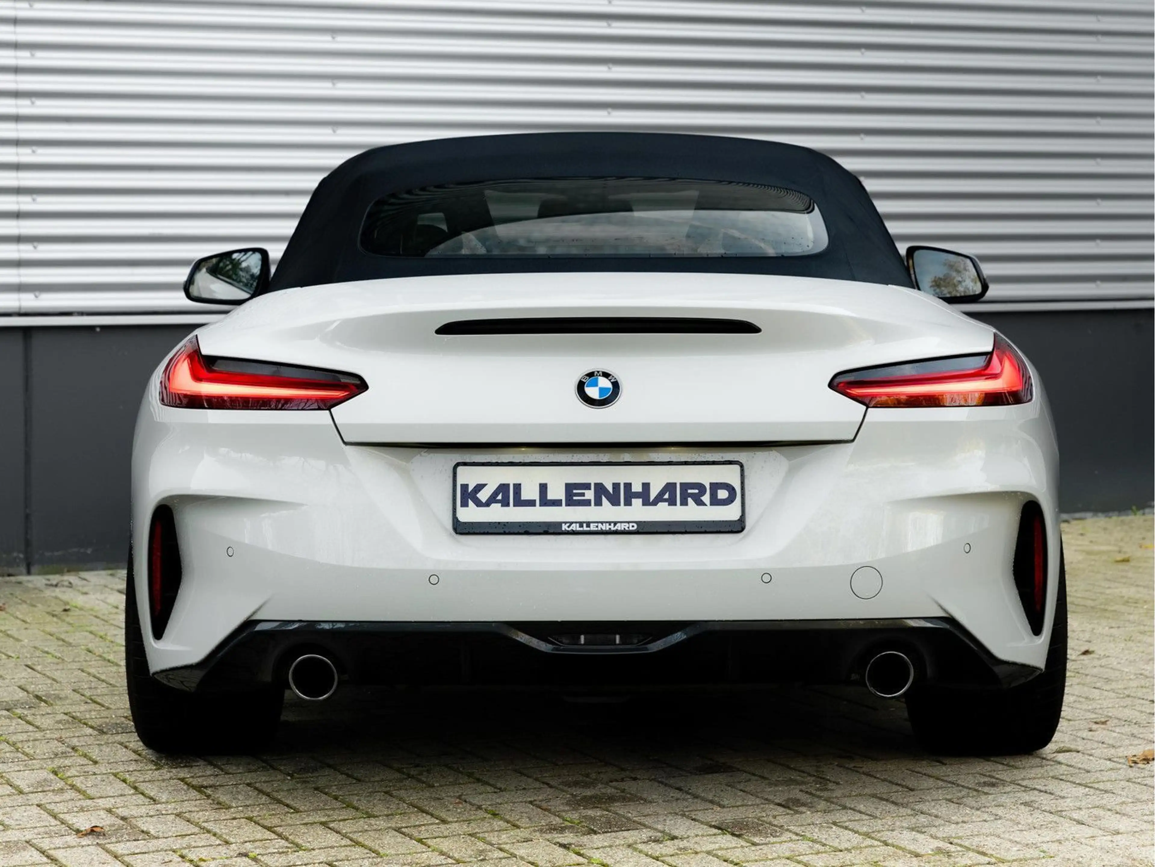 BMW Z4 Roadster sDrive20i M-Sport - Harman Kardon - — photo 10