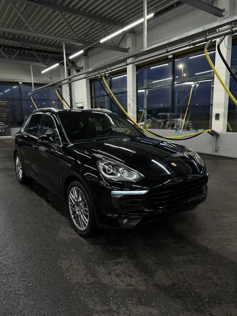 Porsche Cayenne Diesel Schwarz - 1
