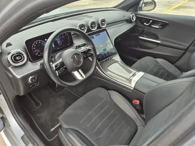 Mercedes-Benz C-Class view 6