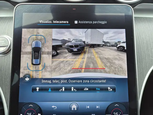 Mercedes-Benz C-Class view 15