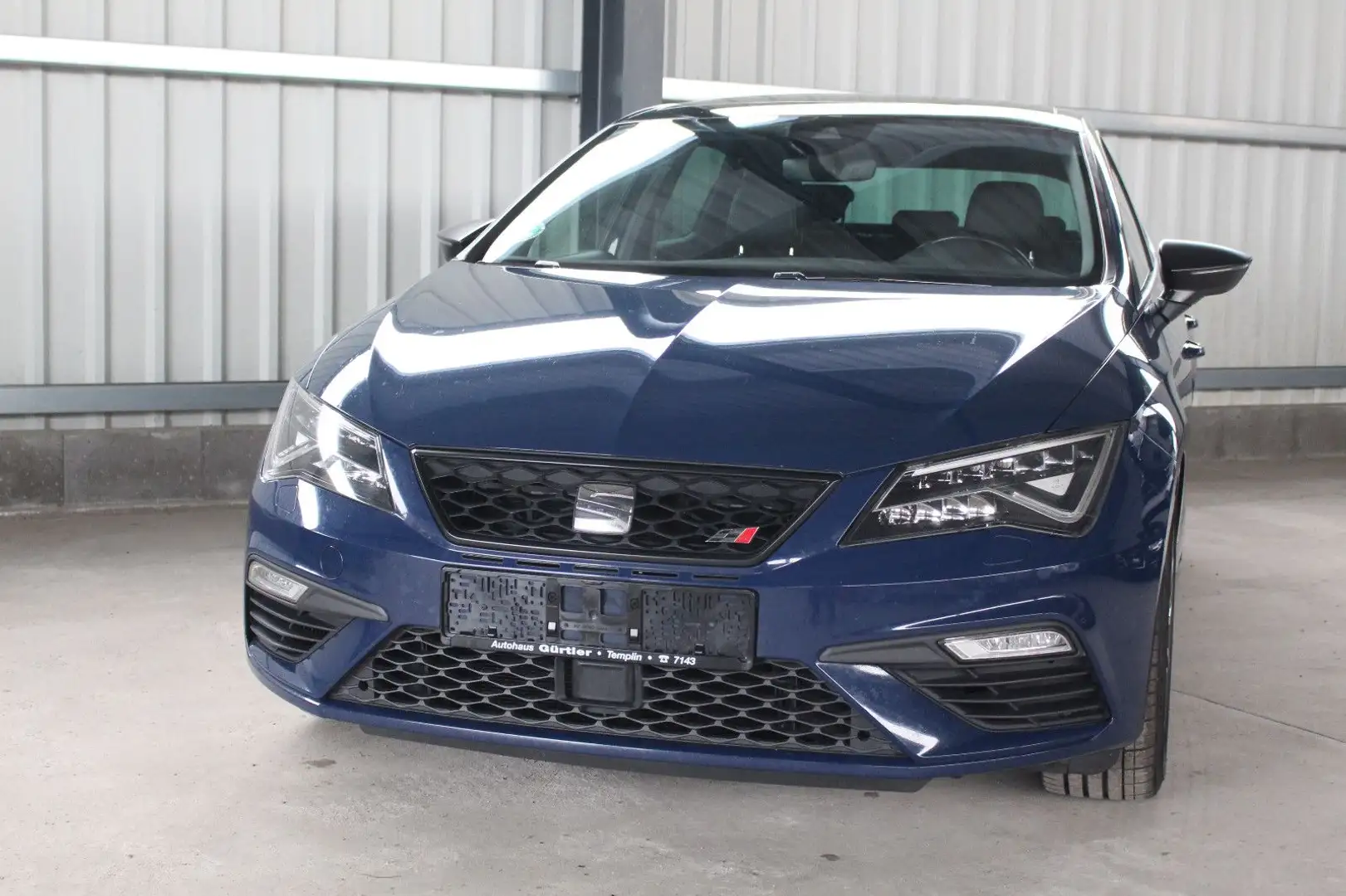 SEAT Leon Cupra 300 LED SHZ Kamera Panorama Dach Blau - 1