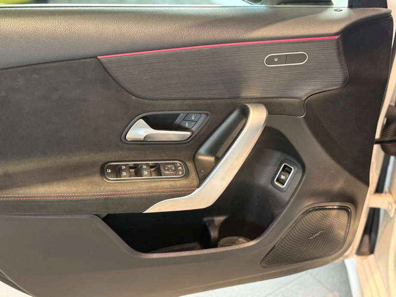Mercedes-Benz A 200 A Limousine*AMG Line*Ambiente*CarPlay* — photo 10