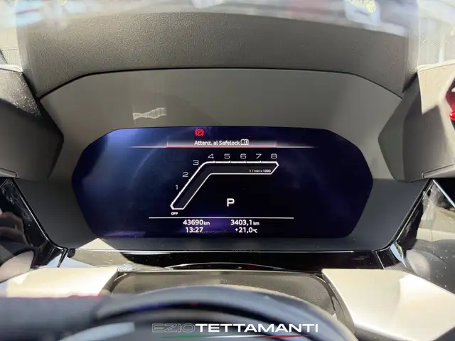 Audi RS3 view 11