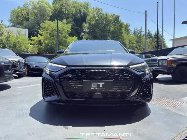 Audi RS3 view 4