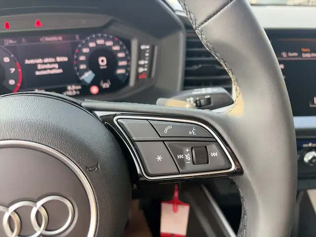 Audi A1 view 11