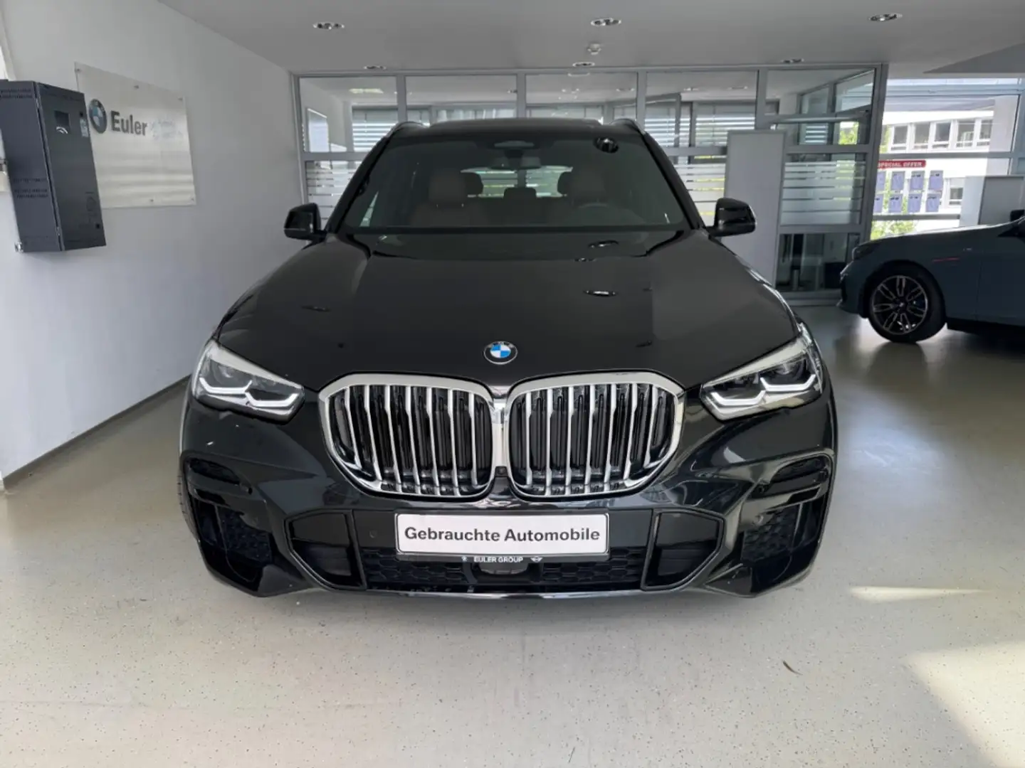 BMW X5 xDrive 30d M-Sport HiFi HUD Pano Navi Schwarz - 2