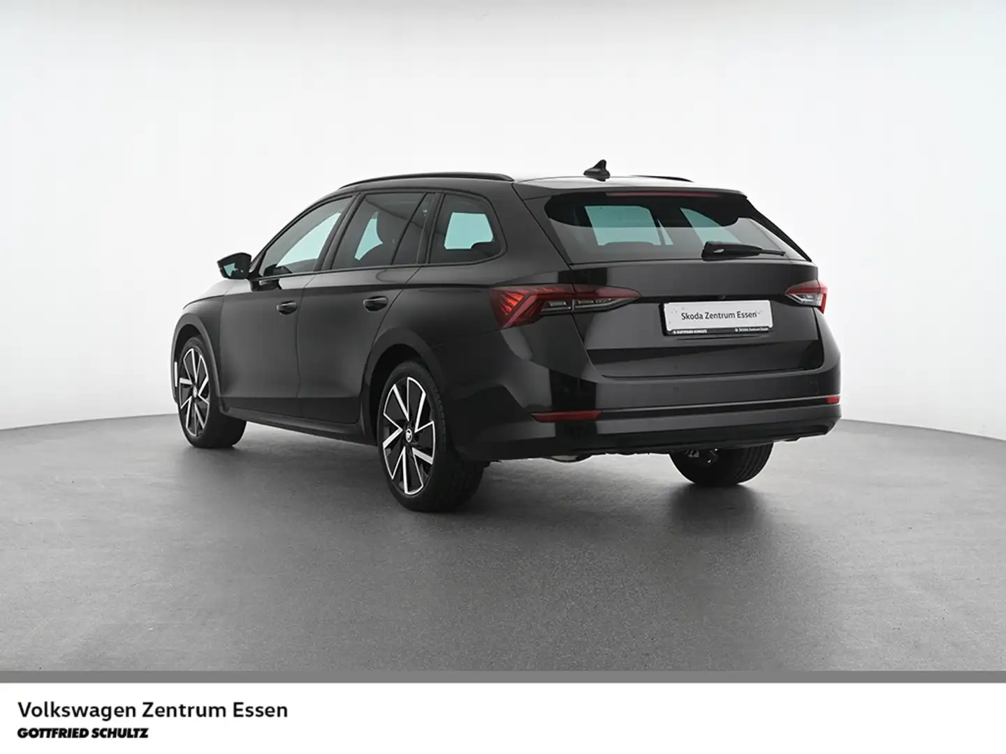 Skoda Octavia Combi Clever TDI DSG LED AHK Navi Keyless Schwarz - 2