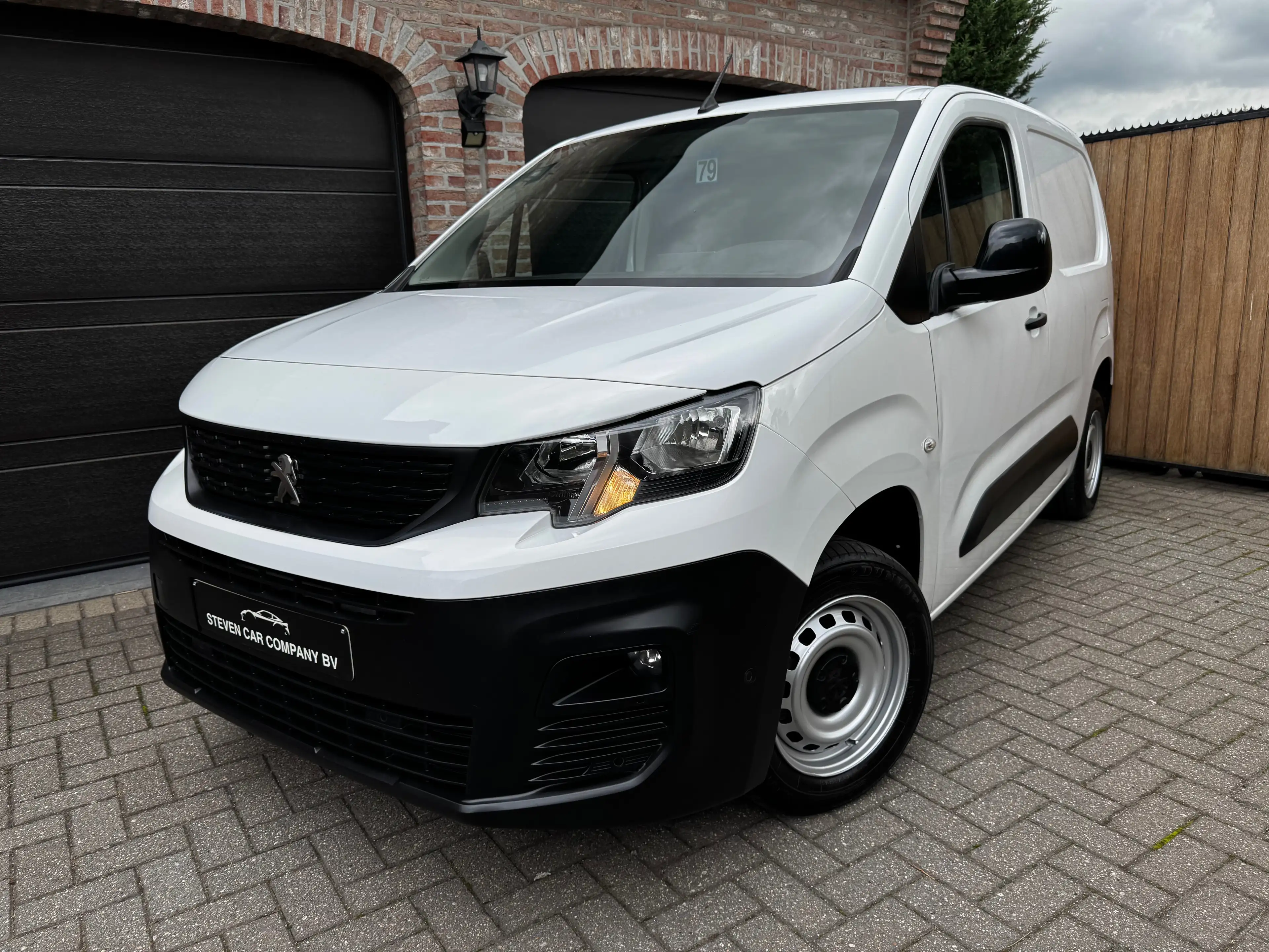 Peugeot Partner | BTW INCL | 3 ZIT | BLIND SPOT | NAVI | CARPLAY | PDC V+A | A/C |