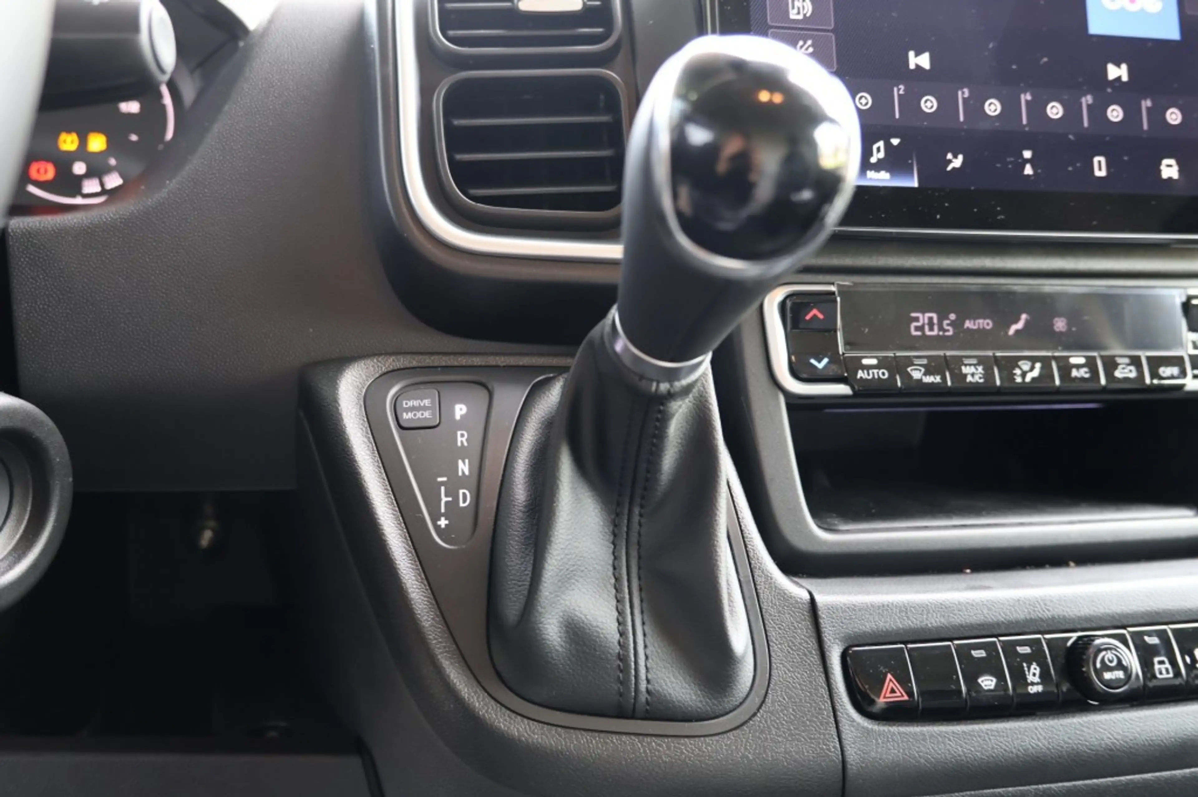 Peugeot Boxer 2.2 HDI 180 L4 *LED*CAMERA*TREKHAAK*CARPLAY*AUTOMA — photo 18