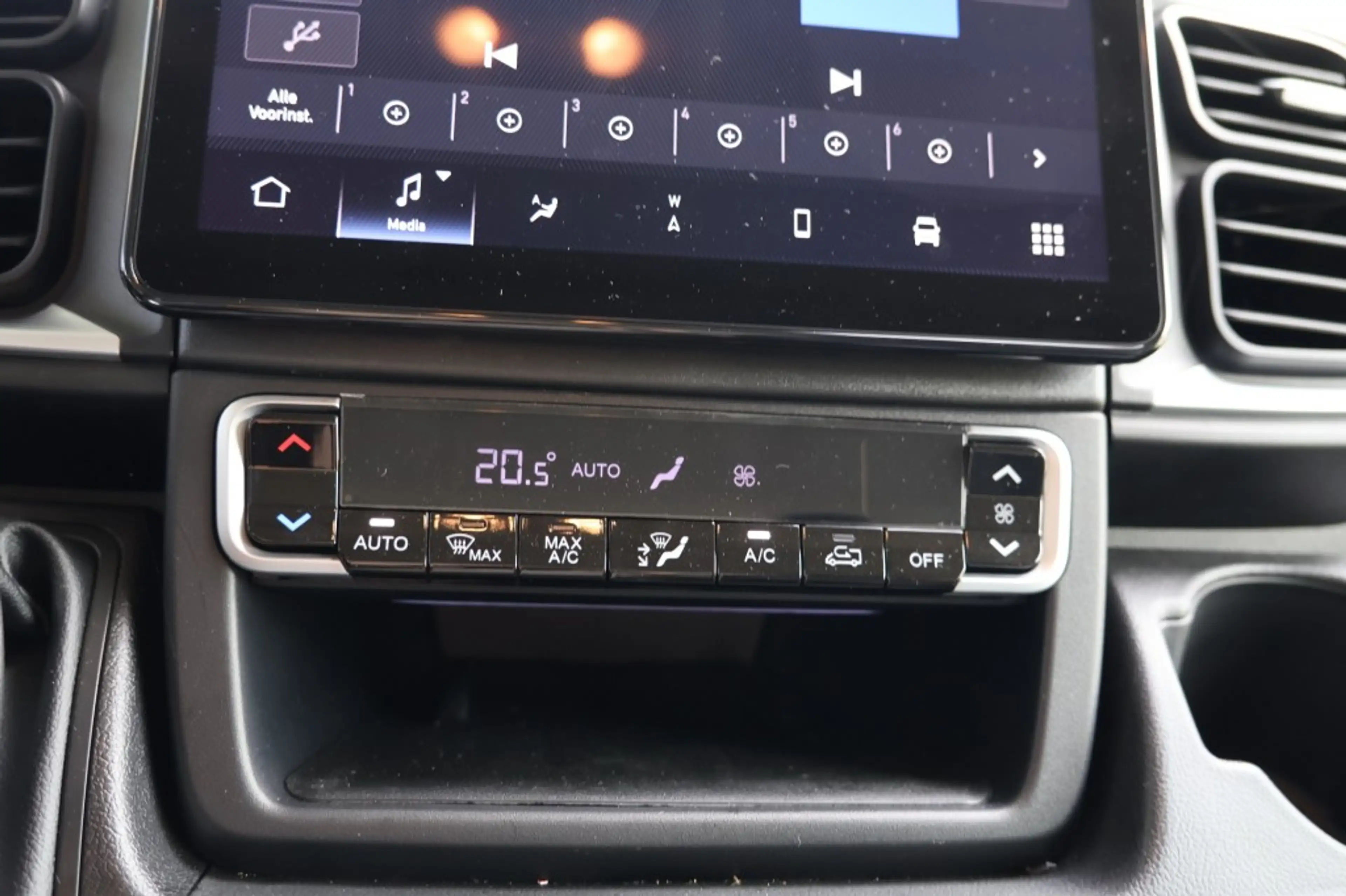Peugeot Boxer 2.2 HDI 180 L4 *LED*CAMERA*TREKHAAK*CARPLAY*AUTOMA — photo 17