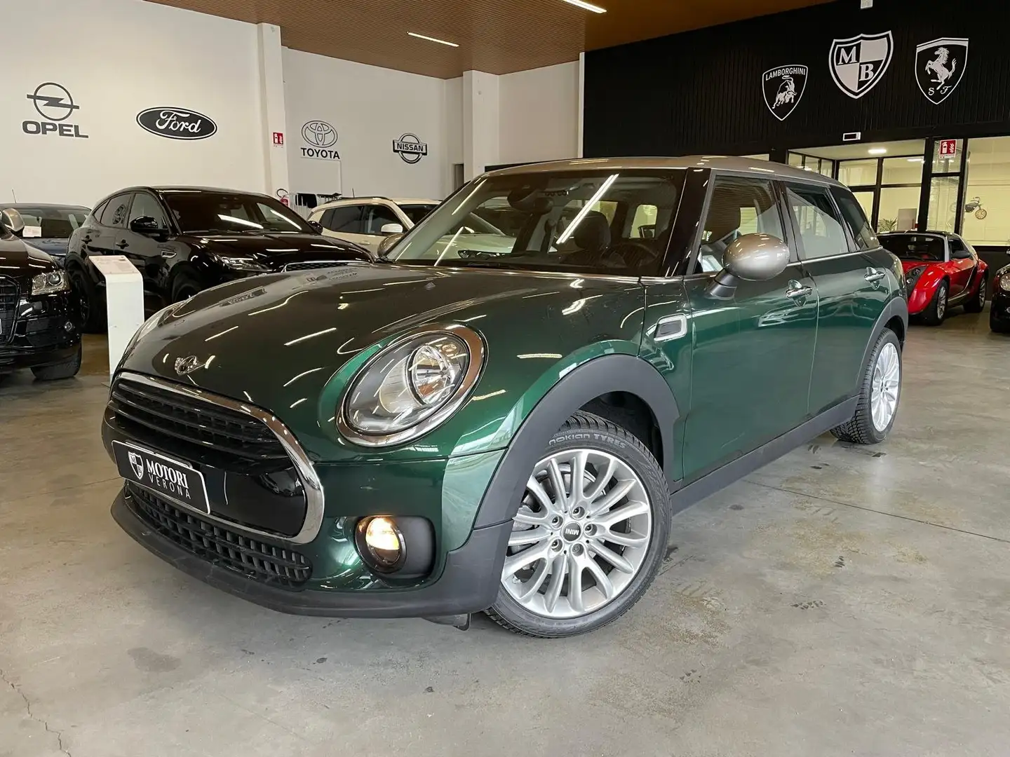 MINI Cooper D Clubman Mini Clubman 2.0 Cooper D Boost Verde - 1