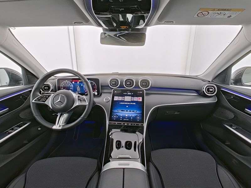 Mercedes-Benz C 220