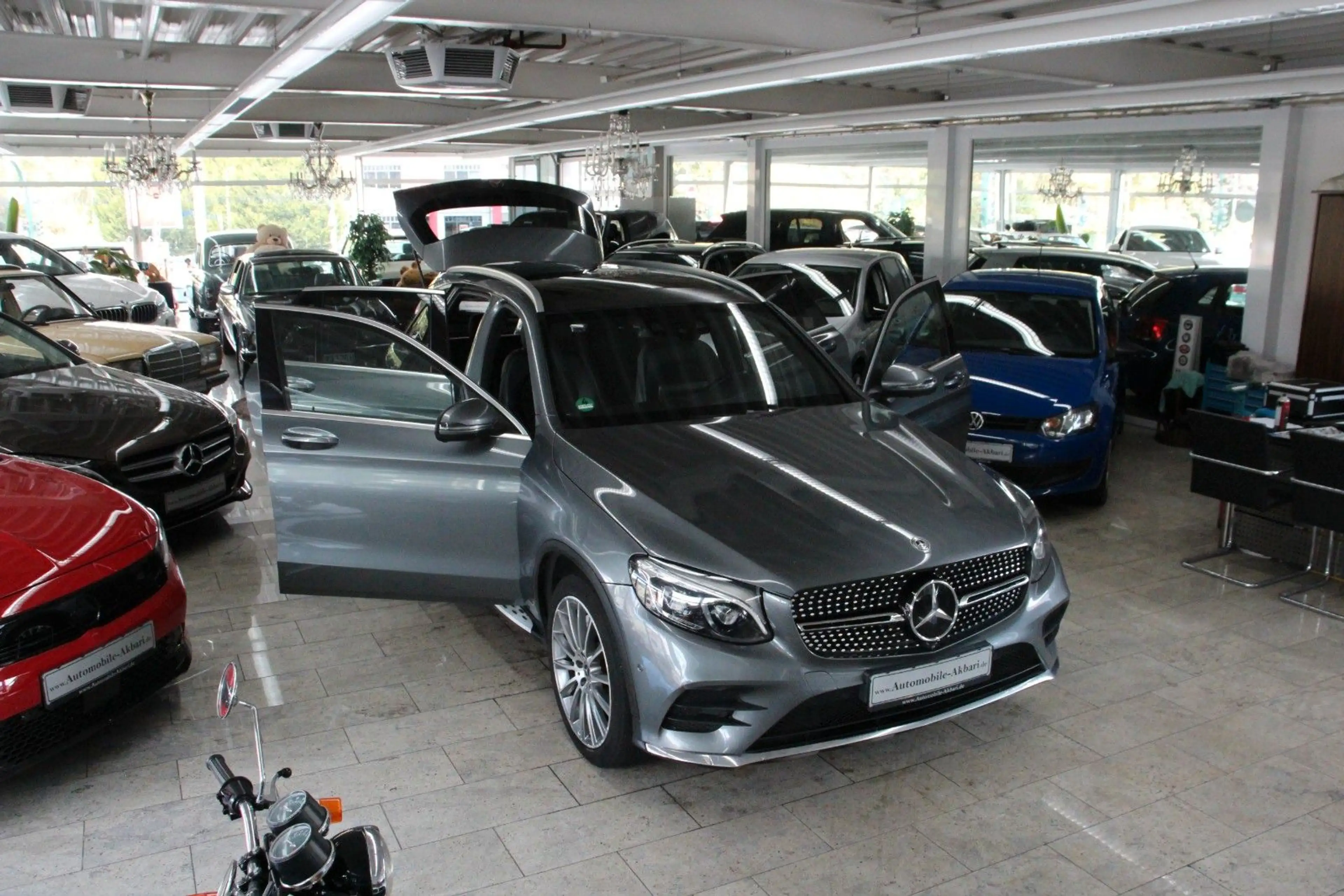 Mercedes-Benz GLC 250 d 4Matic *AMG Line/Burmester Sound* — photo 9