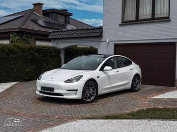Tesla Model 3 Long Range Dual Motor AWD | 1ste eigenaar |441 PK | Autopilot | Trekhaak | Premium Audio | Tesla Garantie