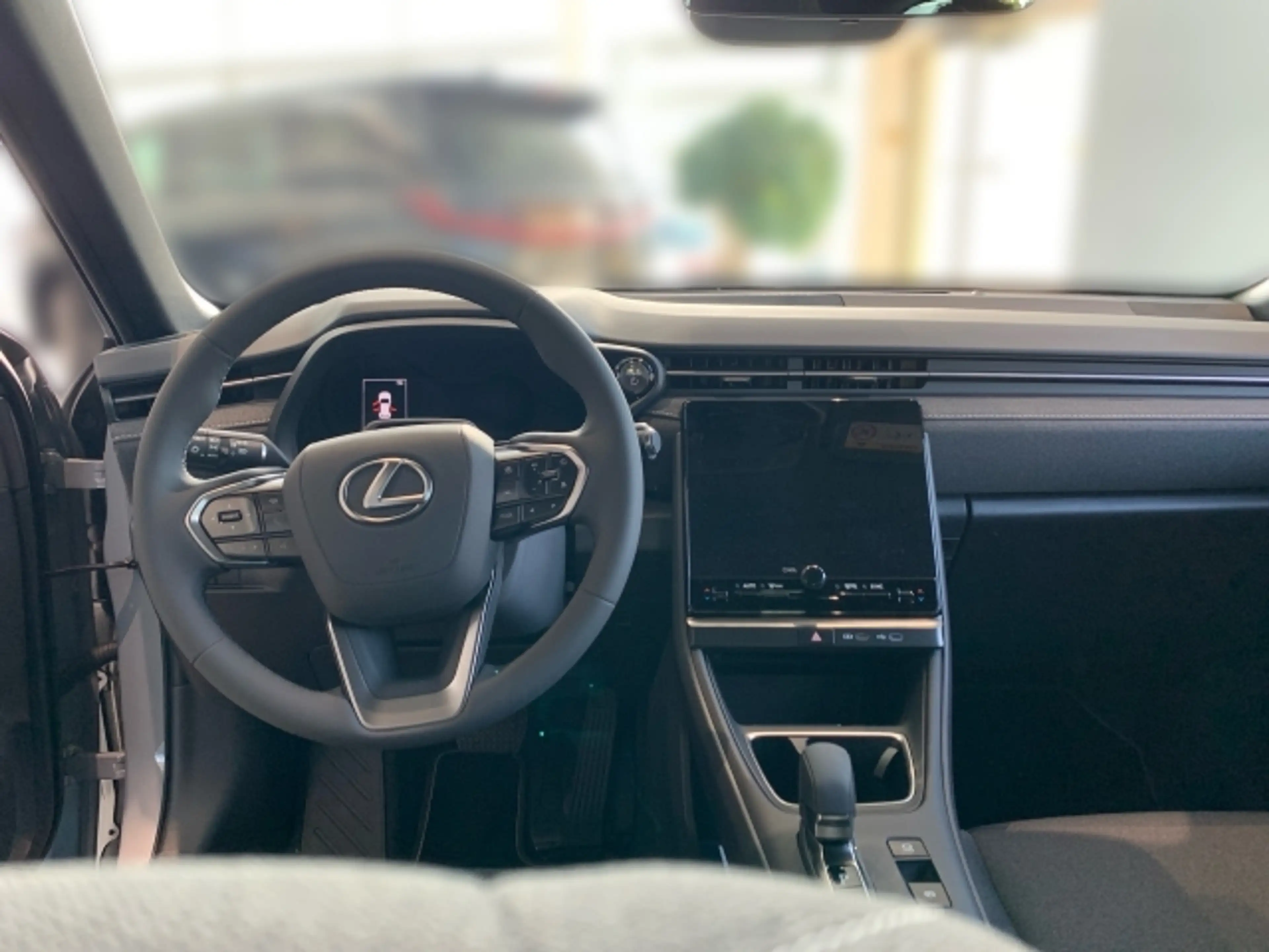 Lexus LBX LBX B-SUV Basis 1.5 TNGA HEV H (116 hp) stufenlos — photo 8