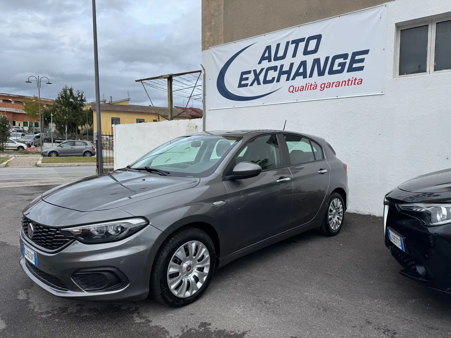 Fiat Tipo Tipo 5 porte II 2016 5p 1.6 mjt Sport Gris - 1