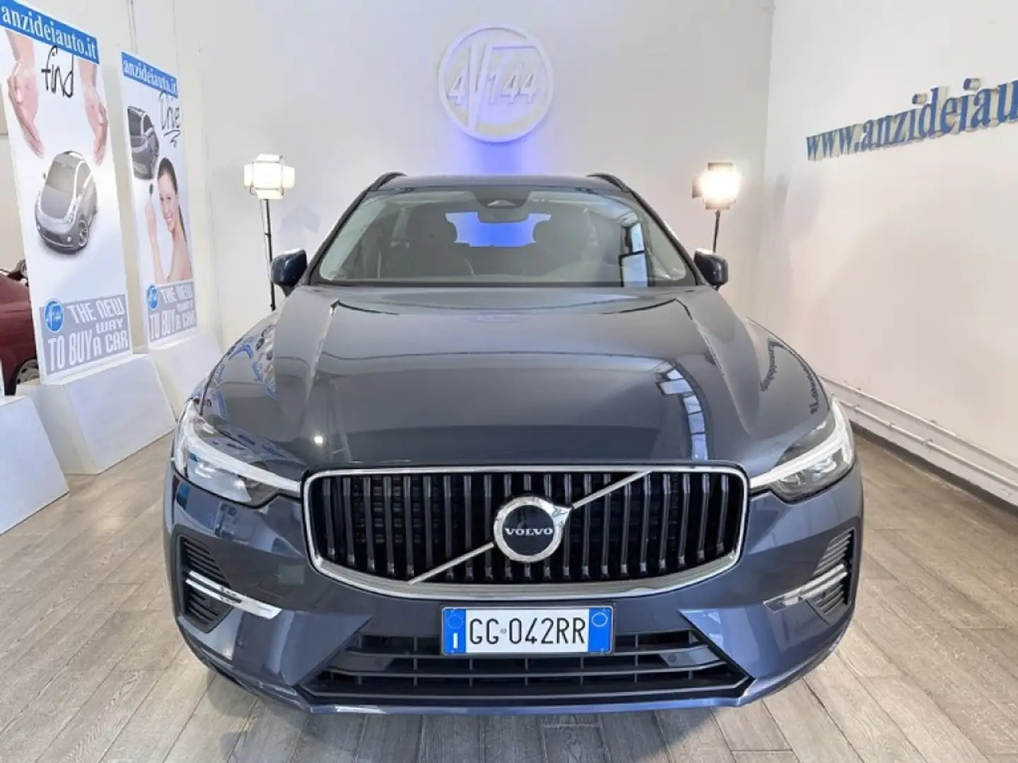 Volvo XC60 B4 (d) AWD Geartronic Business Blu/Azzurro - 2