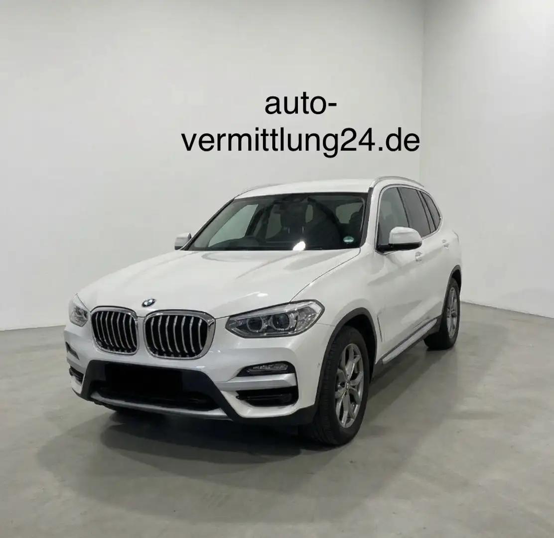 BMW X3 xDrive 20 i xLine *AUT*Live Cockpit Plus*M-Lenkrad Weiß - 1