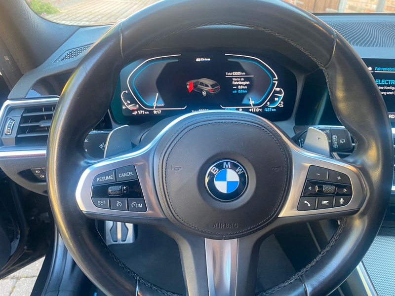 BMW 330 e Touring xDrive M Sport*Navi*Kamera*HUD — photo 14