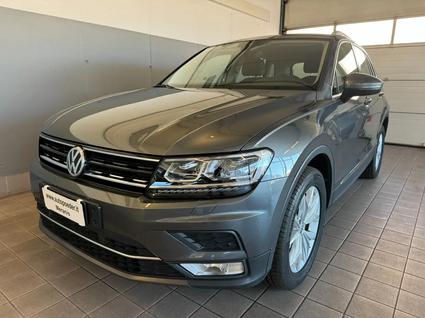 Volkswagen Tiguan 2.0 TDI SCR DSG 4MOTION Style BMT Grigio - 1