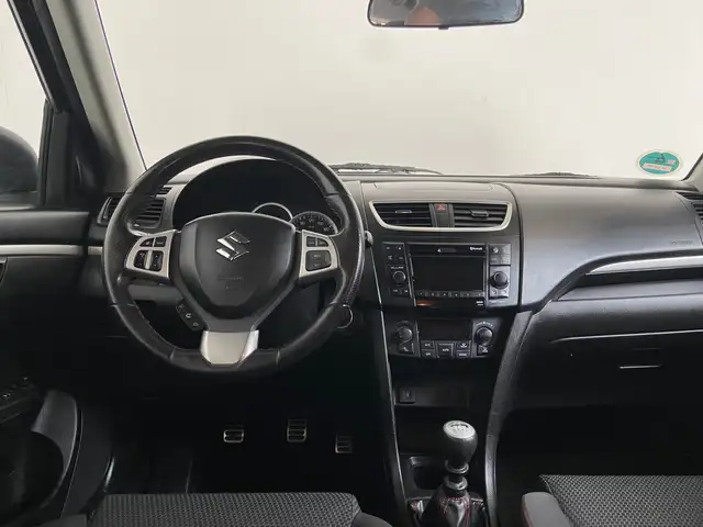 Suzuki Swift view 4
