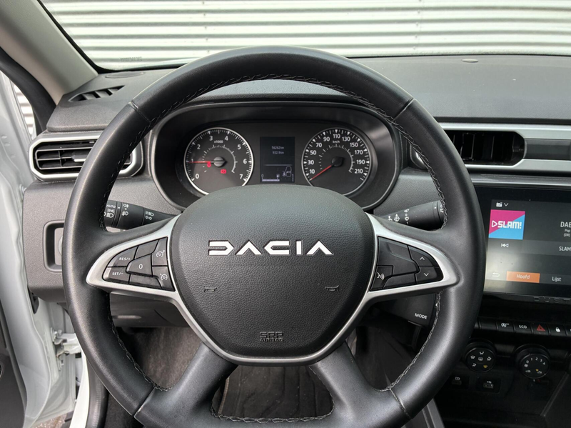 Dacia Duster 1.0 TCe 100 ECO-G Essential Apple Carplay — photo 13