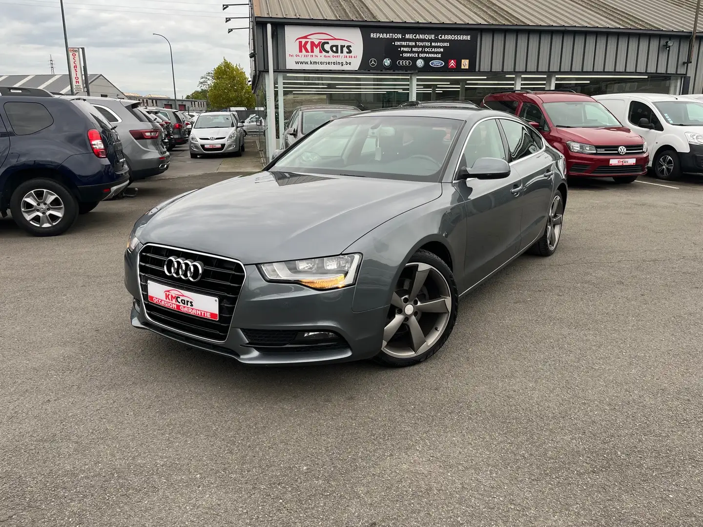 Audi A5 2.0 TDi // CLIMATISATION // JANTES // NAVIGATION Gris - 1