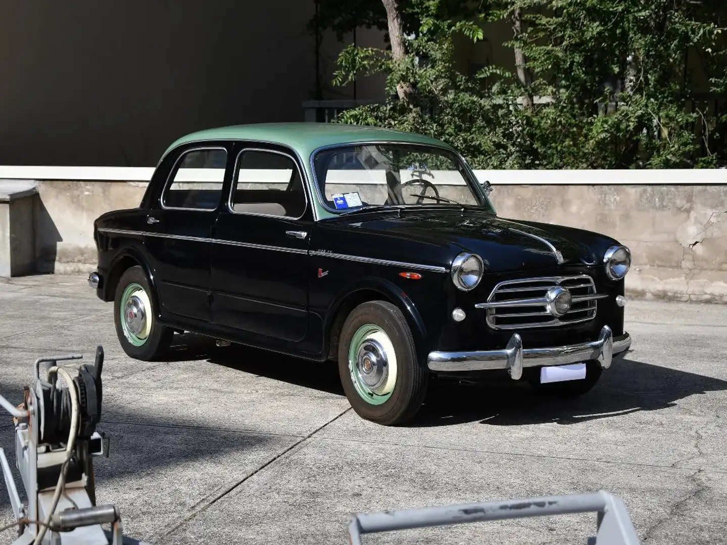 Fiat 1100 103 TV Negru - 1