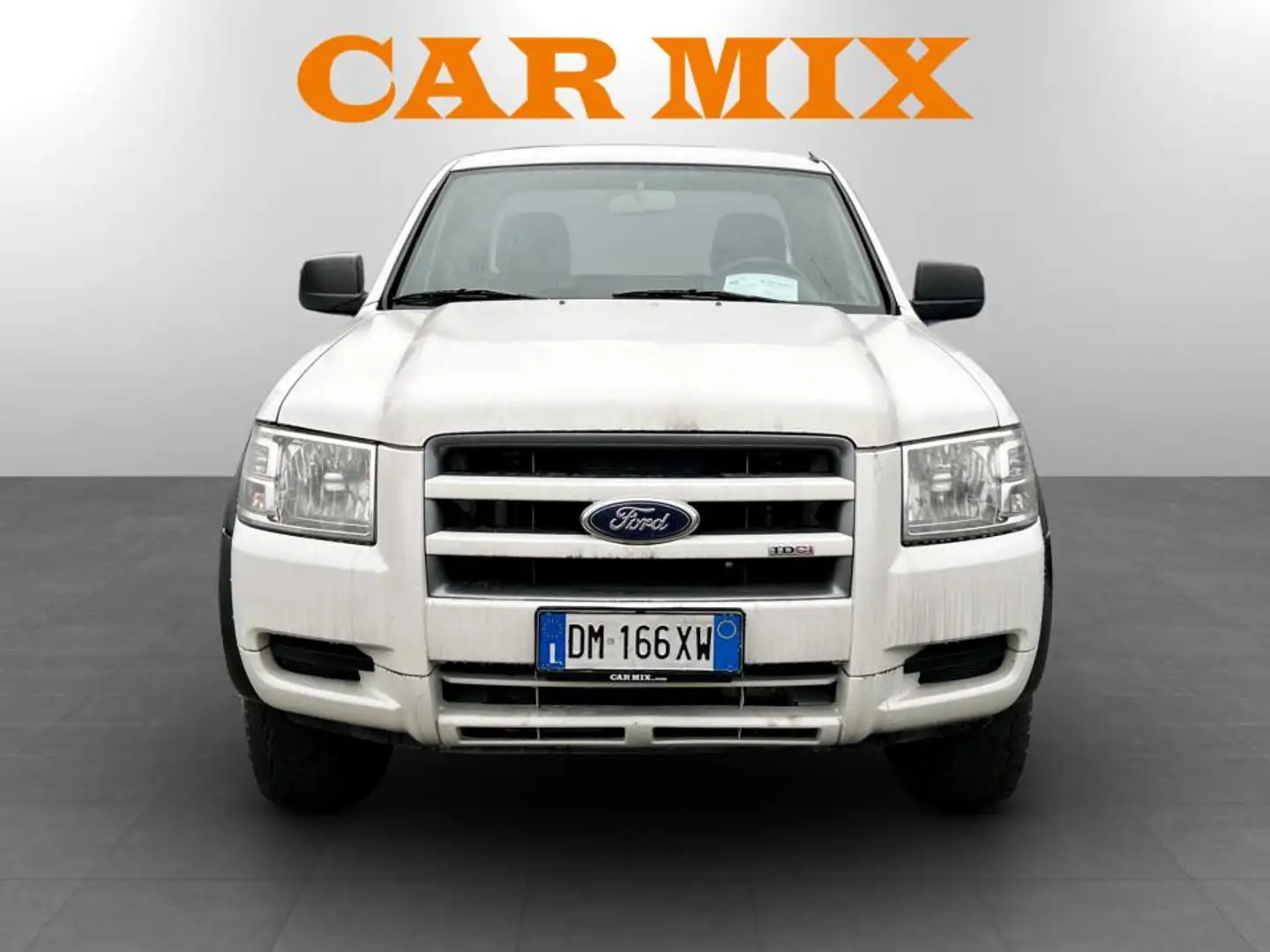 Ford Ranger 2.5 tdci super cab XL Blanc - 2