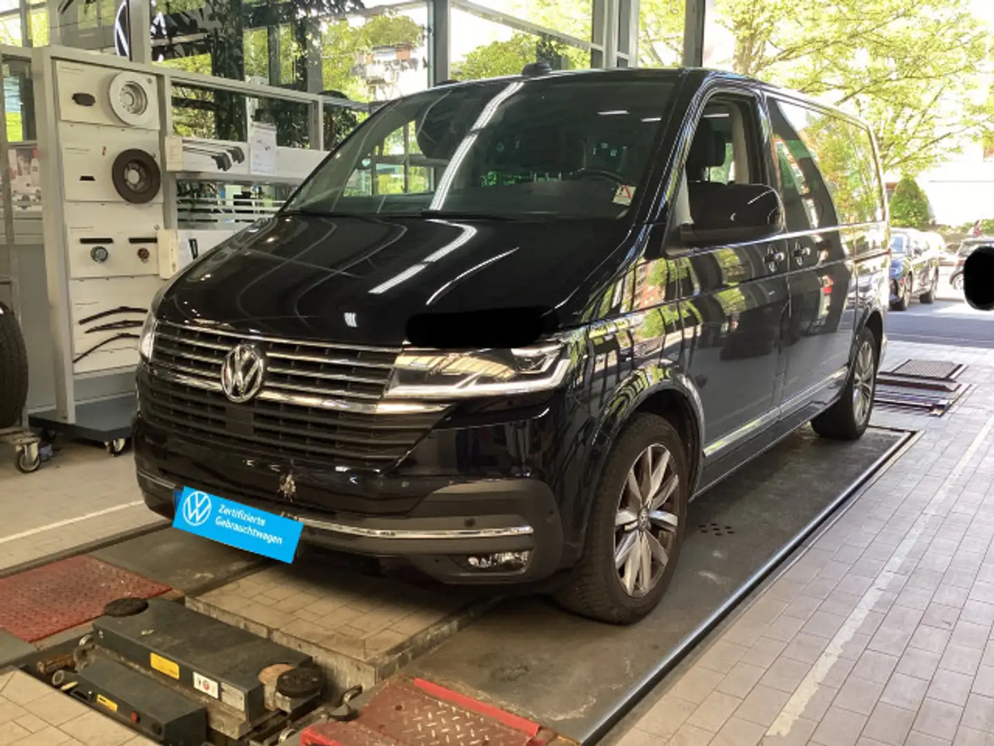 Volkswagen T6.1 Multivan Generation Six 2.0TDI DSG Standhzg Schwarz - 2