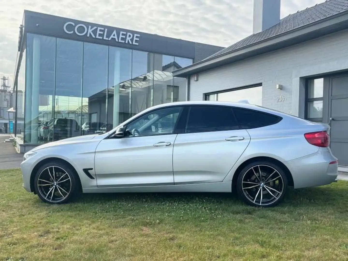 BMW 320 320d GT Face-Lift LED/AutAirco/Bluetooth/PDC/19"M Argent - 2