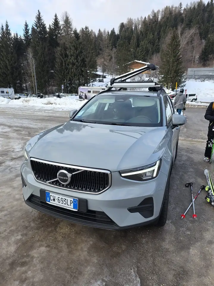 Volvo XC40 2.0 b3 Essential auto