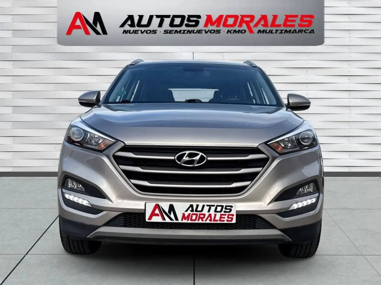 Hyundai TUCSON 1.6 GDI BD Klass 4x2 131 Gris - 1