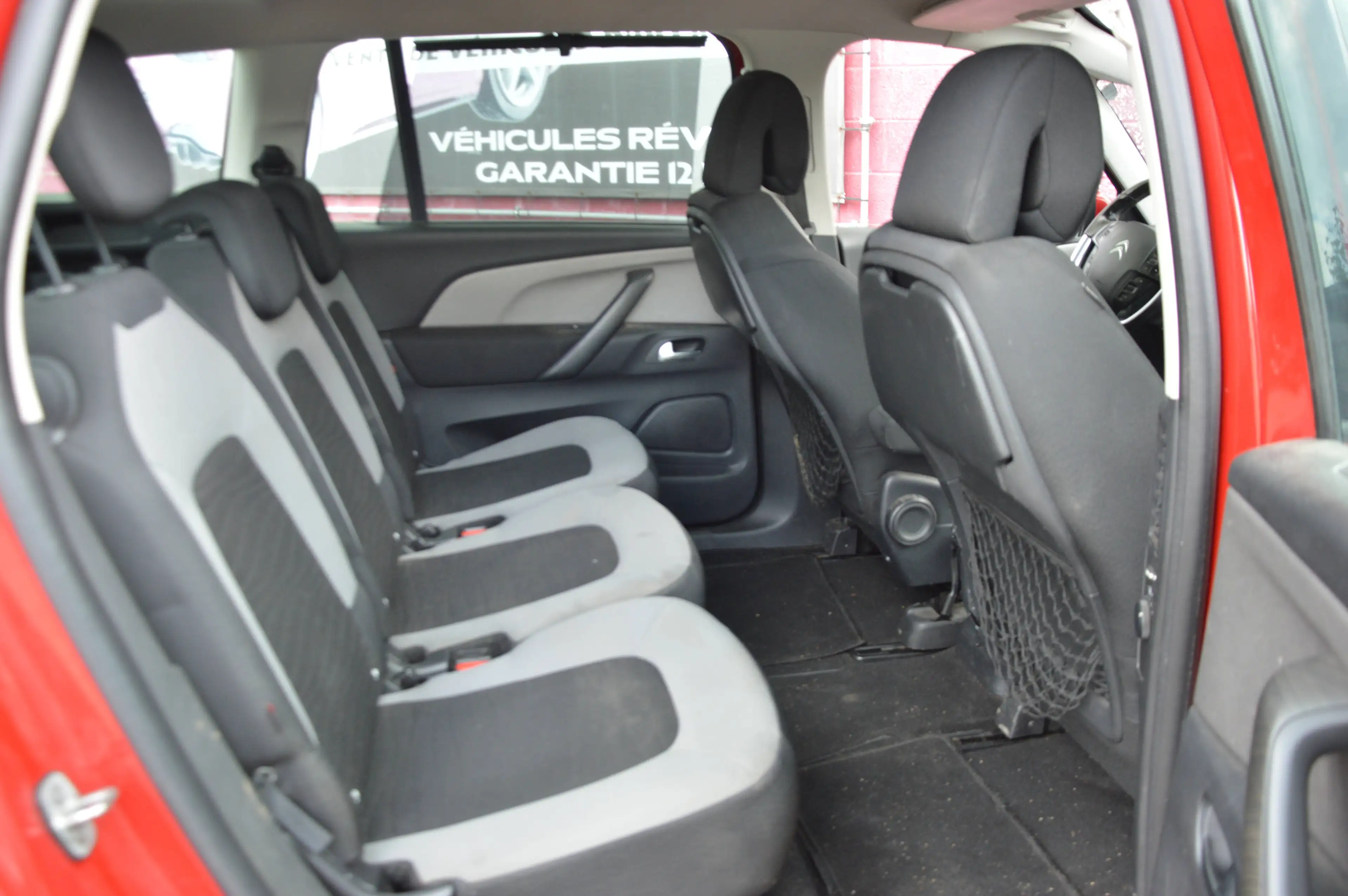 Citroen Grand C4 Picasso 2.0HDi Exclusive 7PL BOITE AUTV NAV CAM 155.144KM — photo 11