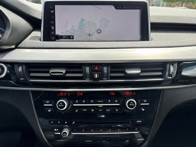 BMW X5 view 14