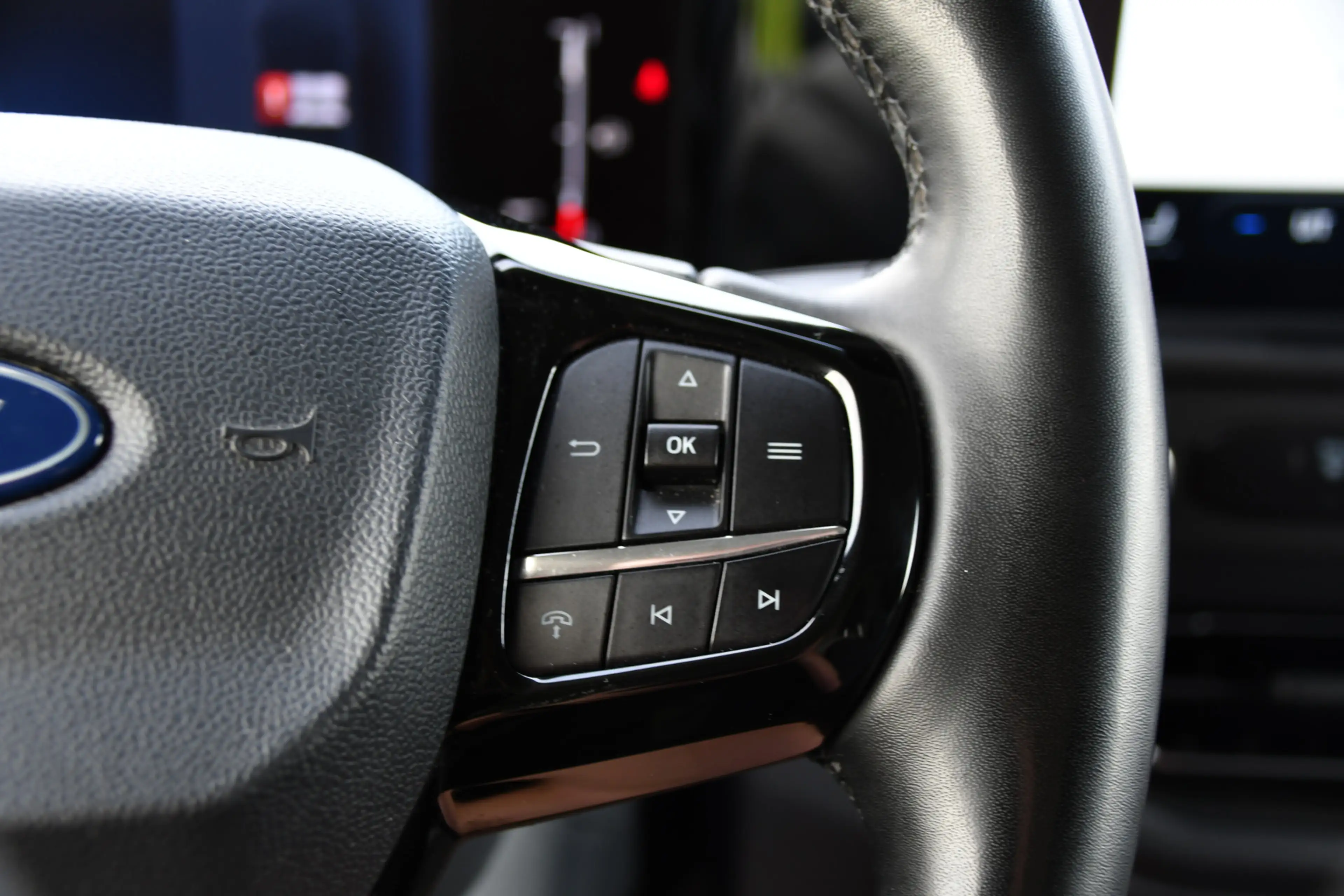 Ford Transit Custom 300 2.0 TDCI L1H1 Limited PB Edition Camera, Cruis — photo 16