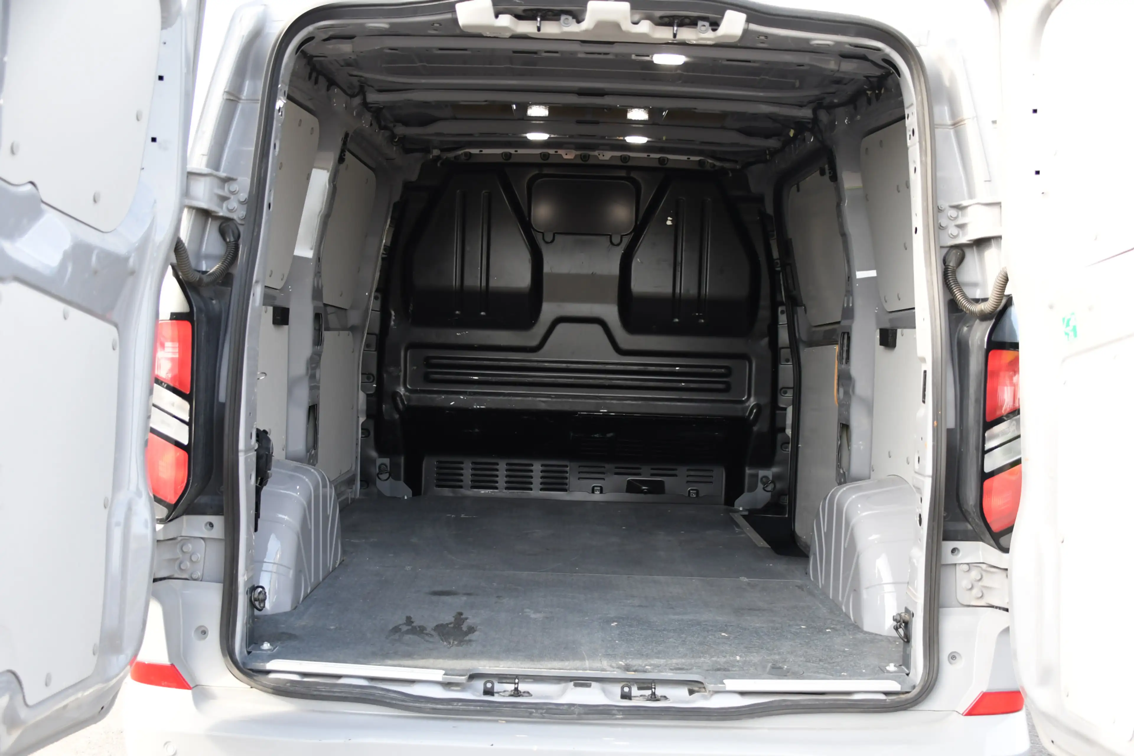 Ford Transit Custom 300 2.0 TDCI L1H1 Limited PB Edition Camera, Cruis — photo 37