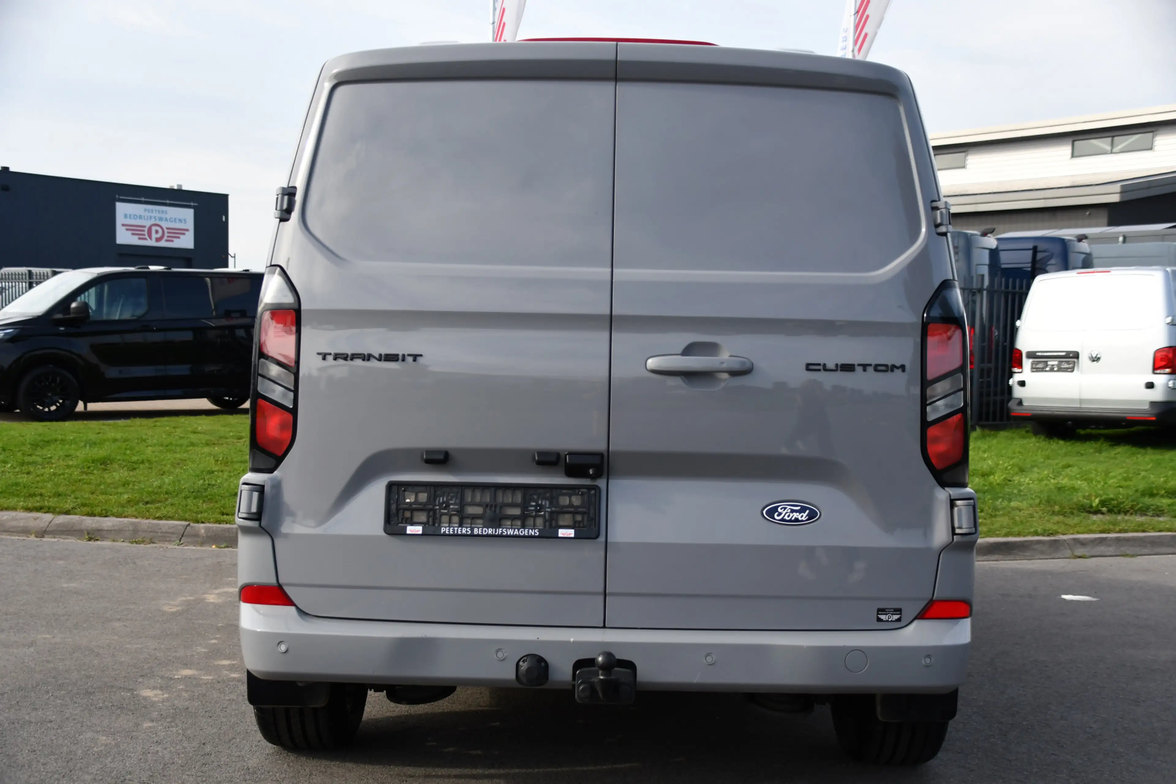 Ford Transit Custom 300 2.0 TDCI L1H1 Limited PB Edition Camera, Cruis — photo 35