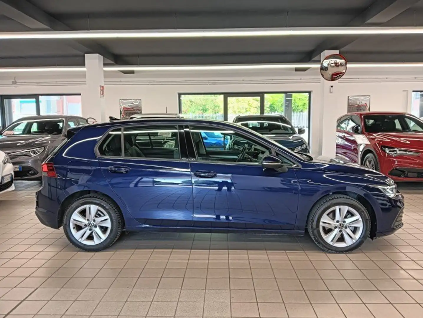 Volkswagen Golf Golf 1.0 eTSI EVO DSG Life Blu/Azzurro - 2