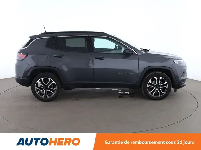 Jeep Compass view 7