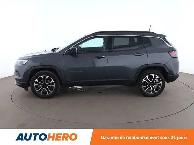 Jeep Compass view 3