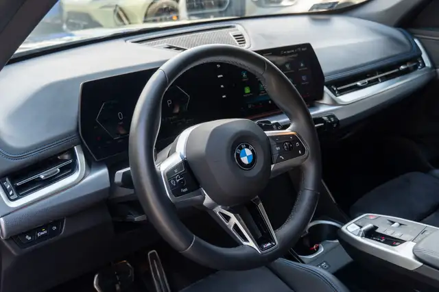 BMW X1 view 13