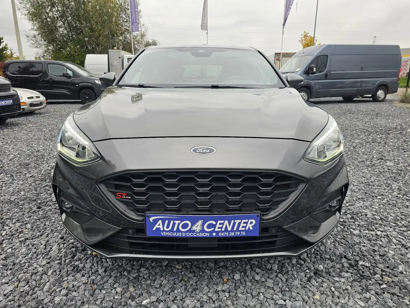 Ford Focus 1.0 EcoBoost ST-Line // GARANTIE 1 AN // Gris - 2