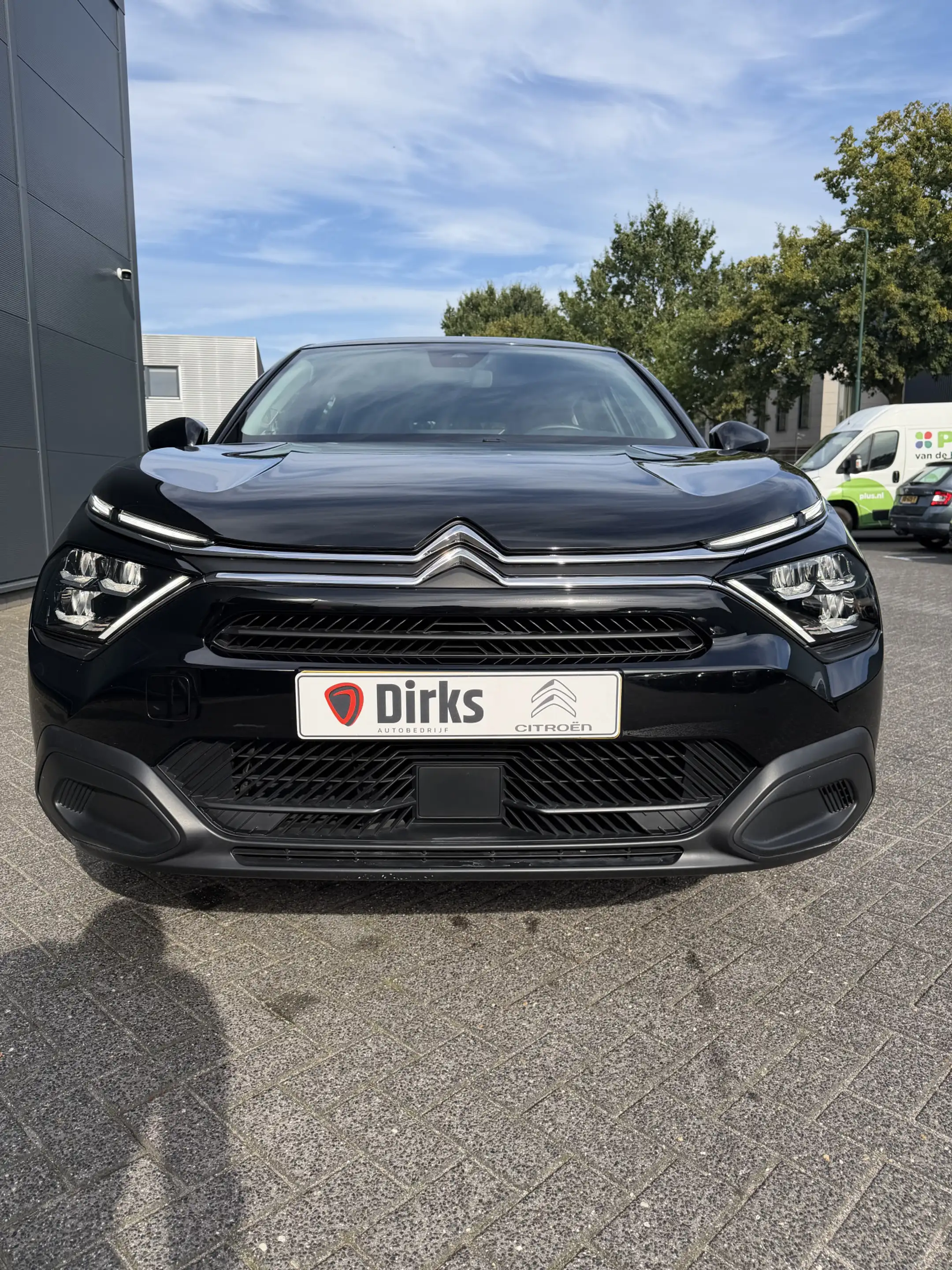 Citroen E-C4 Electric You 50 kWh (Camera - LED - Comfort Seats - Navigat — photo 8