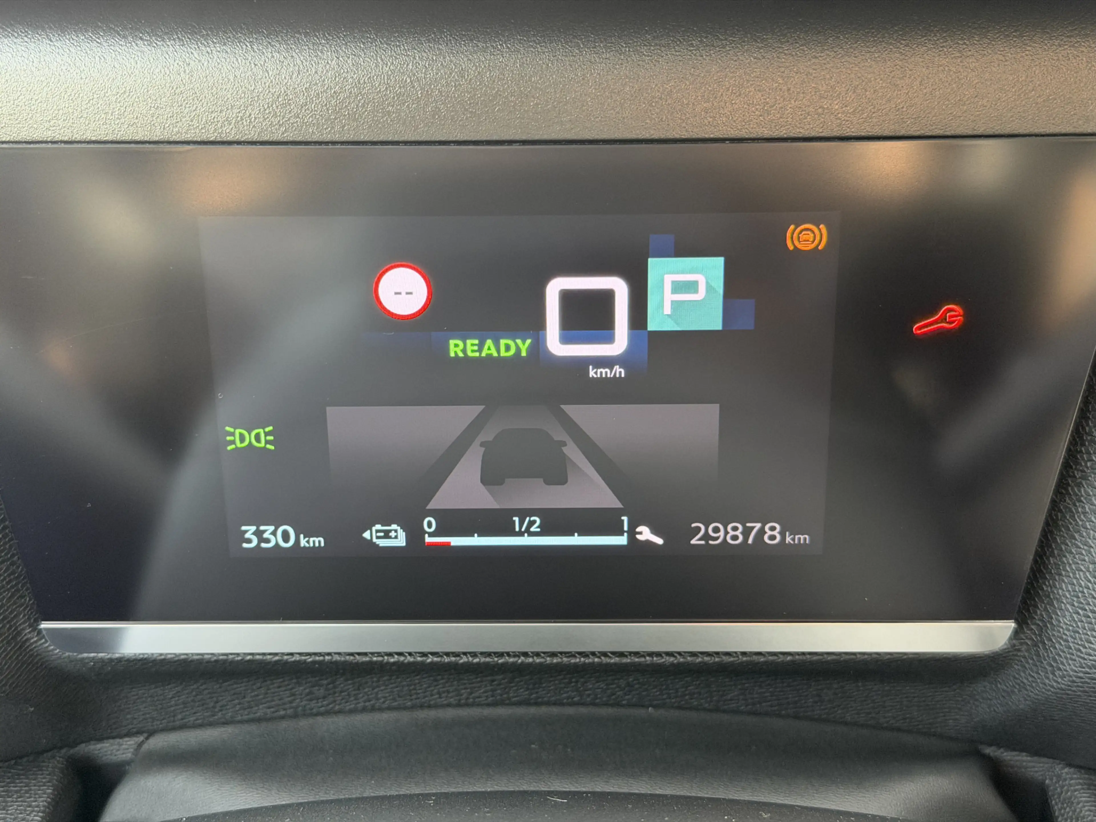 Citroen E-C4 Electric You 50 kWh (Camera - LED - Comfort Seats - Navigat — photo 15
