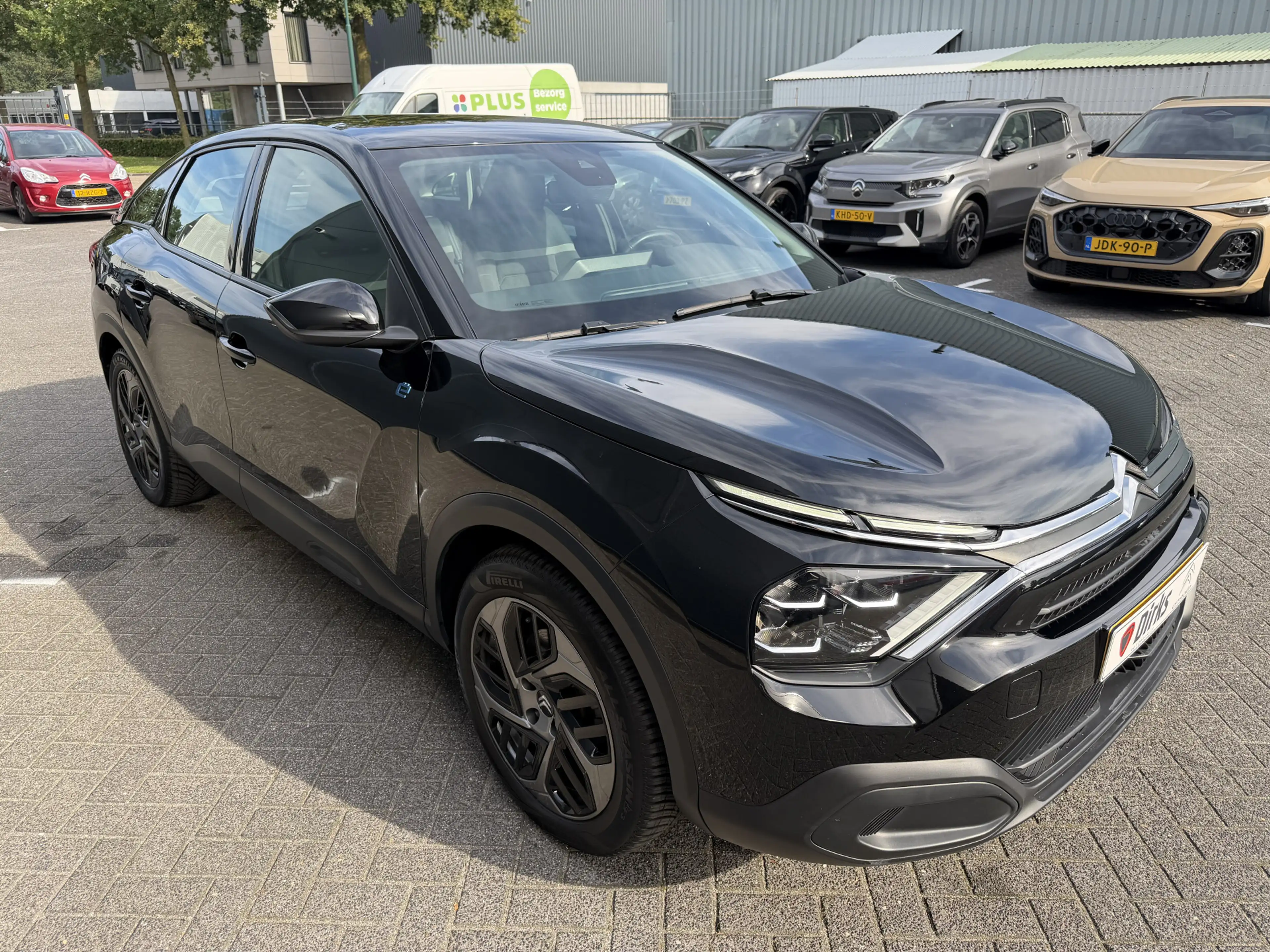 Citroen E-C4 Electric You 50 kWh (Camera - LED - Comfort Seats - Navigat — photo 7