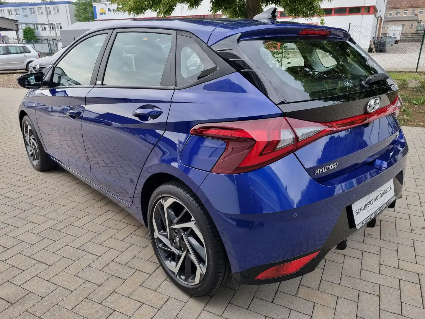 Hyundai i20 Intro Edition Mild-Hybrid *top ausgestattet* Bleu - 2