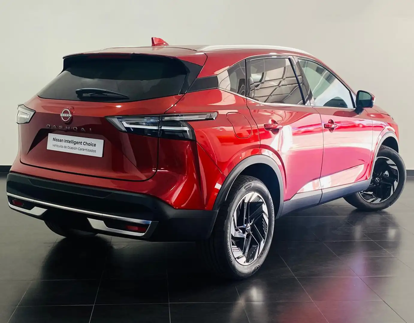 Nissan Qashqai 1.3 DIG-T mHEV 12V N-Connecta 4x2 103kW - 2