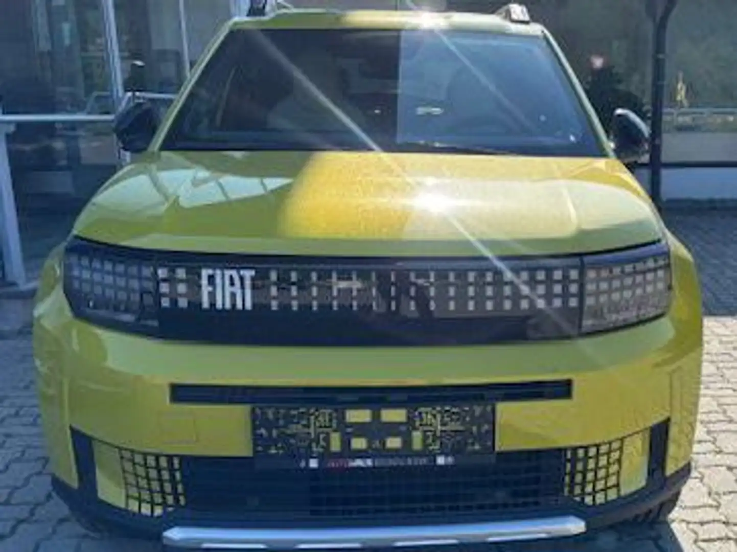 Fiat Grande Panda 83 kW La Prima Gelb - 1