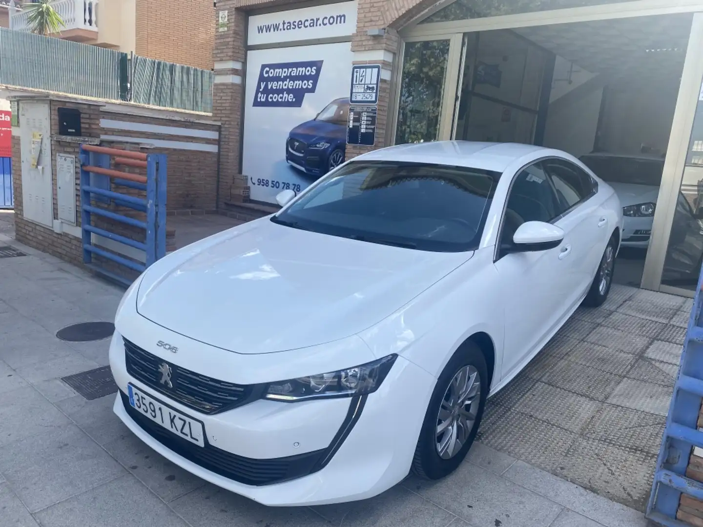 Peugeot 508 1.5BlueHDi S&S Business Line 130 Blanc - 2